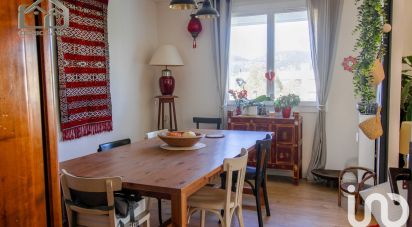 Apartment 4 rooms of 81 m² in Hyères (83400)