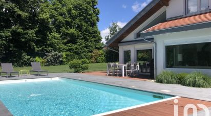 Maison 9 pièces de 234 m² à Prévessin-Moëns (01280)