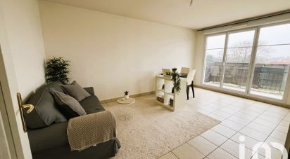Apartment 2 rooms of 40 m² in Morangis (91420)
