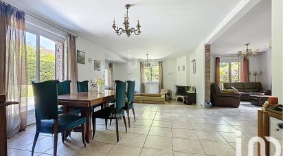 Maison 5 pièces de 144 m² à Pont-à-Marcq (59710)