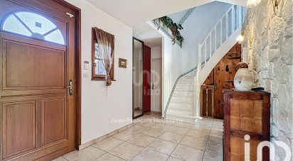 Maison 5 pièces de 144 m² à Pont-à-Marcq (59710)