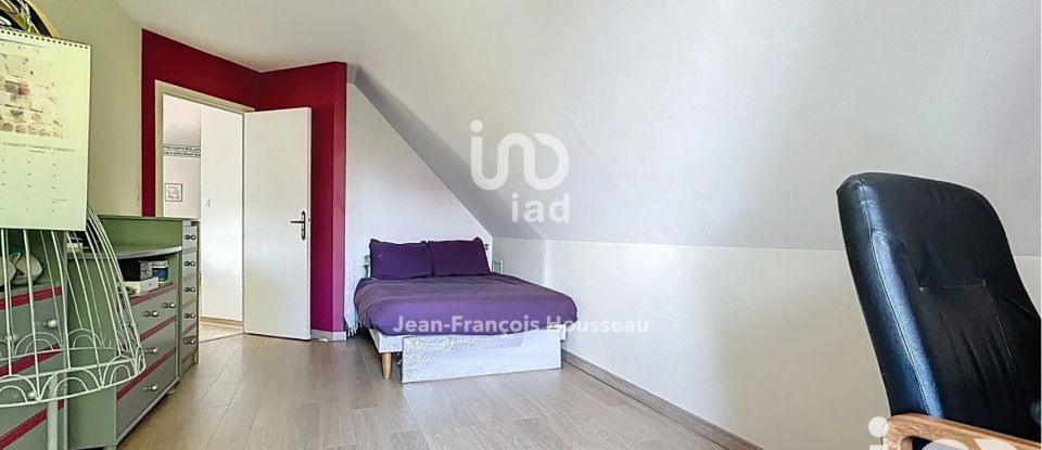Maison 5 pièces de 144 m² à Pont-à-Marcq (59710)