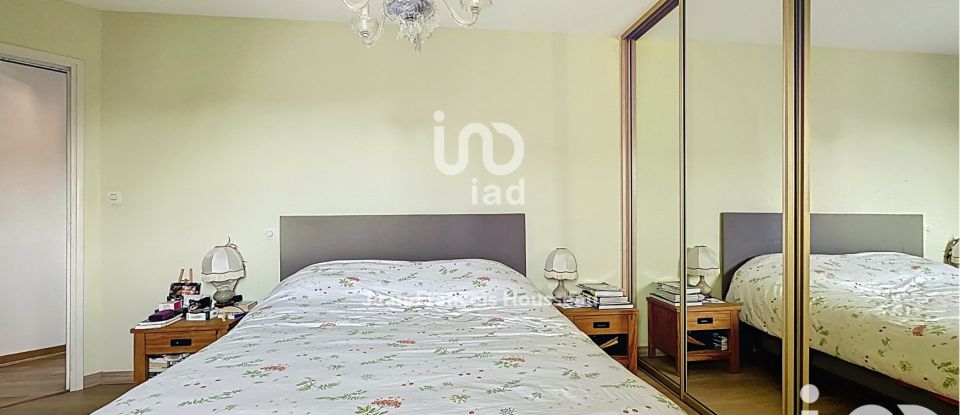 Maison 5 pièces de 144 m² à Pont-à-Marcq (59710)
