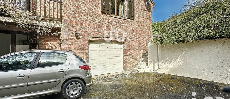 Maison 5 pièces de 144 m² à Pont-à-Marcq (59710)