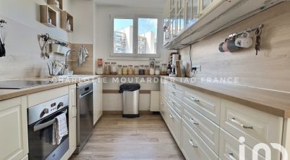 Appartement 3 pièces de 81 m² à Toulon (83000)
