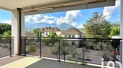Apartment 3 rooms of 69 m² in Chambéry (73000)