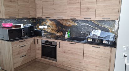 Apartment 4 rooms of 76 m² in Le Blanc-Mesnil (93150)