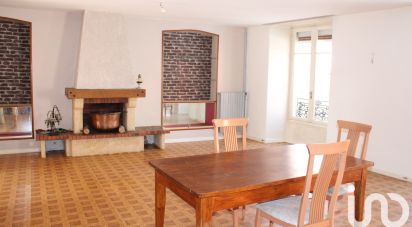 House 7 rooms of 262 m² in Langogne (48300)