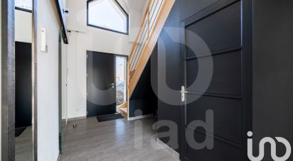 House 5 rooms of 132 m² in Noyelles-Godault (62950)