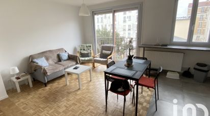 Apartment 3 rooms of 51 m² in Saint-Ouen-sur-Seine (93400)