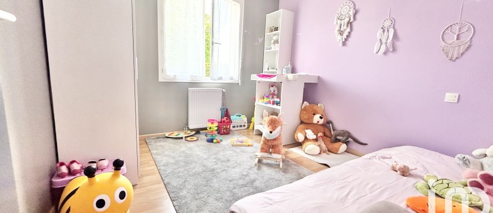 House 5 rooms of 120 m² in Saint-André-de-Cubzac (33240)