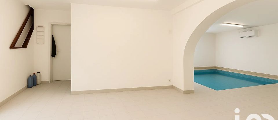 Mansion 6 rooms of 256 m² in Conilhac-Corbières (11200)