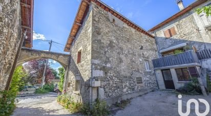 Maison 5 pièces de 120 m² à Voreppe (38340)