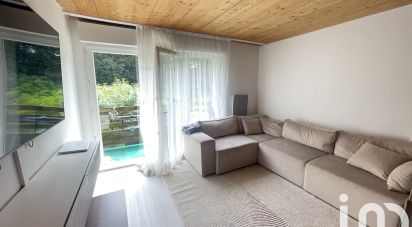 Apartment 3 rooms of 72 m² in Cenon (33150)