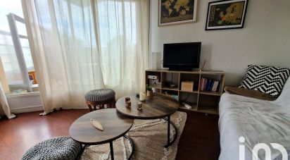 Duplex 2 rooms of 34 m² in Baudreix (64800)
