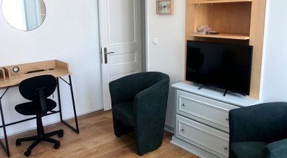 Appartement 2 pièces de 37 m² à Fontainebleau (77300)
