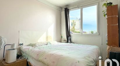 Appartement 3 pièces de 49 m² à Bois-Colombes (92270)