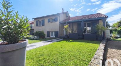 Maison 5 pièces de 112 m² à Chappes (63720)
