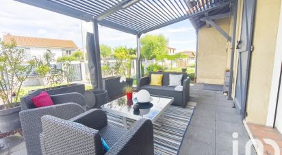 Maison 5 pièces de 112 m² à Chappes (63720)