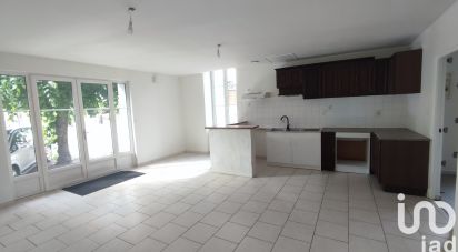 Immeuble de 139 m² à Villeneuve-sur-Allier (03460)