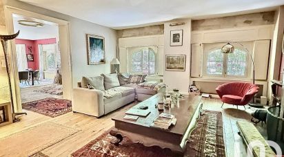 Appartement 5 pièces de 179 m² à Bordeaux (33000)