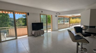 Apartment 4 rooms of 120 m² in Mandelieu-la-Napoule (06210)