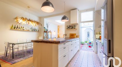 Appartement 3 pièces de 92 m² à Bordeaux (33000)