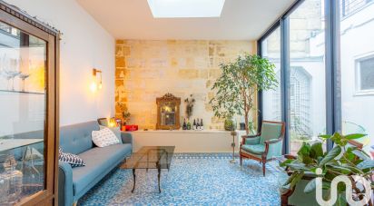 Appartement 3 pièces de 92 m² à Bordeaux (33000)