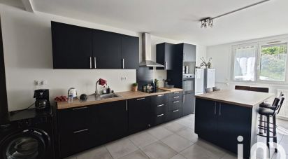 Apartment 5 rooms of 108 m² in Saint-Étienne (42100)
