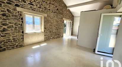 Maison 3 pièces de 75 m² à Lyas (07000)