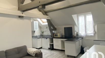 Apartment 3 rooms of 61 m² in Reims (51100)