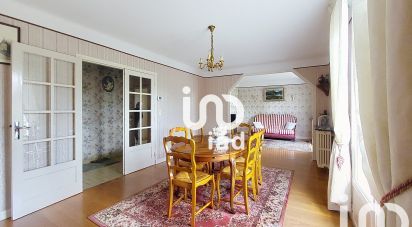 House 6 rooms of 140 m² in Vierzon (18100)