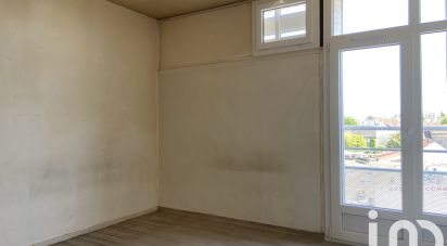 Apartment 4 rooms of 65 m² in Saint-Jean-de-la-Ruelle (45140)