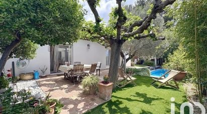 House 6 rooms of 225 m² in Allauch (13190)