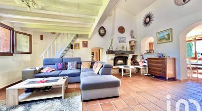 House 4 rooms of 86 m² in Fréjus (83600)