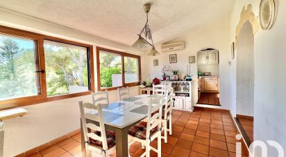 House 4 rooms of 86 m² in Fréjus (83600)