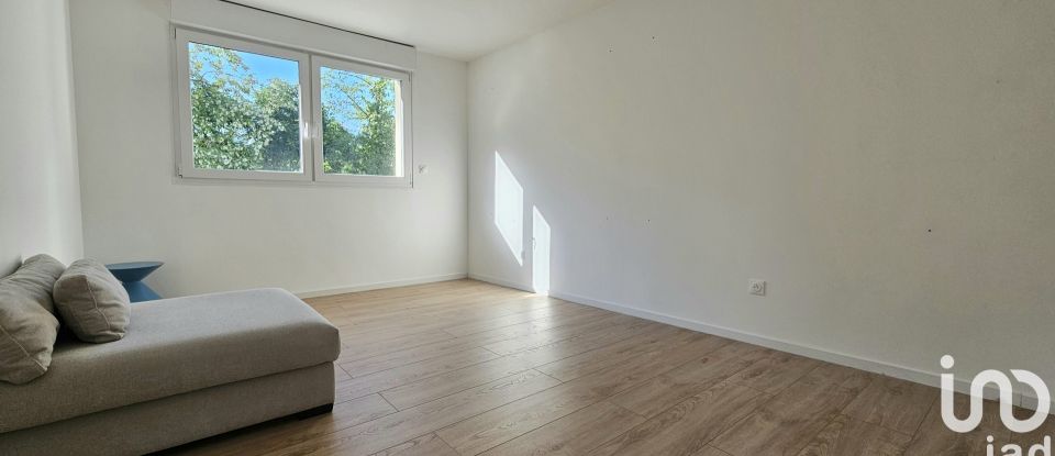 Architectural house 5 rooms of 173 m² in Jouy-aux-Arches (57130)