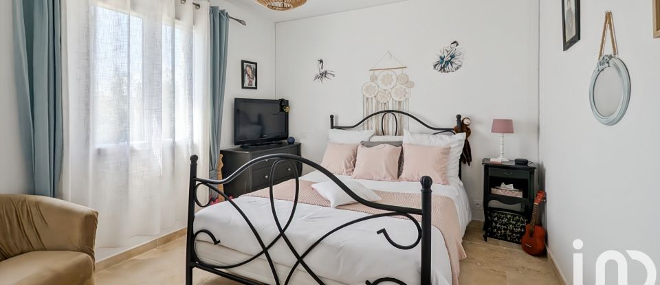House 5 rooms of 139 m² in Bollène (84500)