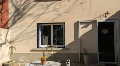 Country home 5 rooms of 153 m² in Saint-Rémy-de-Provence (13210)