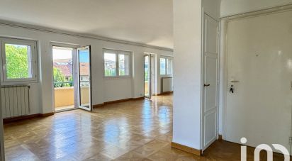 Apartment 5 rooms of 105 m² in Aix-en-Provence (13100)