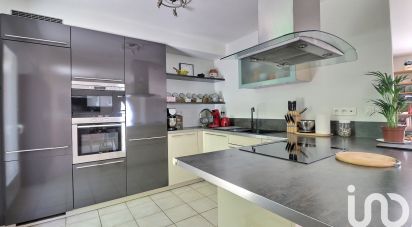 House 5 rooms of 90 m² in Vins-sur-Caramy (83170)
