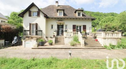 House 6 rooms of 200 m² in Coupiac (12550)