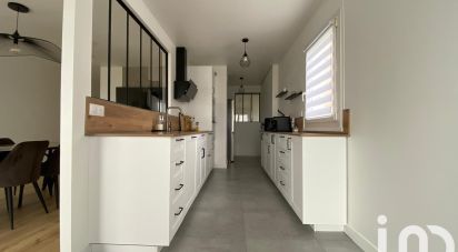 Apartment 5 rooms of 93 m² in Tremblay-en-France (93290)