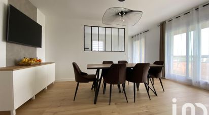 Apartment 5 rooms of 93 m² in Tremblay-en-France (93290)