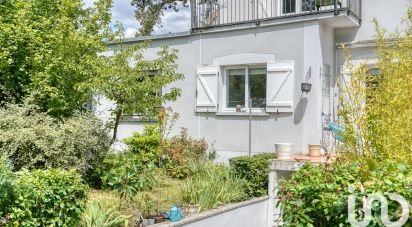 House 7 rooms of 194 m² in Verneuil-sur-Seine (78480)