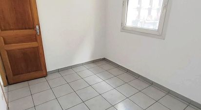 Appartement 2 pièces de 44 m² à Guillestre (05600)