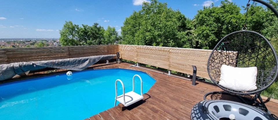 Architectural house 9 rooms of 215 m² in Chennevières-sur-Marne (94430)