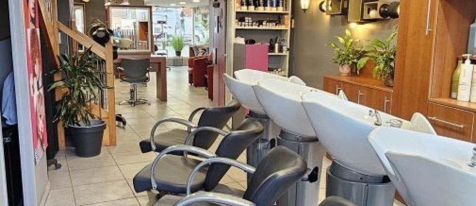 Retail property of 135 m² in Saint-Just-en-Chaussée (60130)