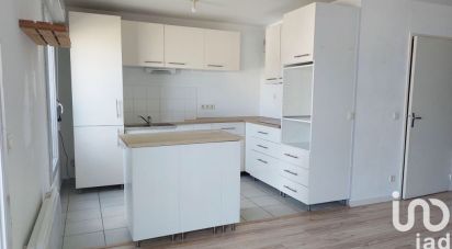 Apartment 3 rooms of 66 m² in Angers (49100)