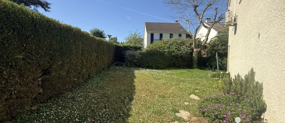 House 8 rooms of 136 m² in Épinay-sur-Orge (91360)